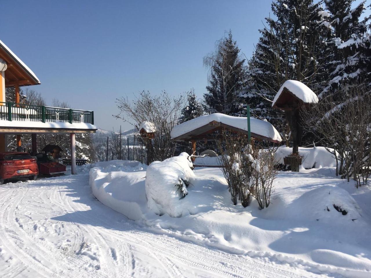 Gaestehaus Schmid Lejlighed Sankt Johann im Saggautal Eksteriør billede