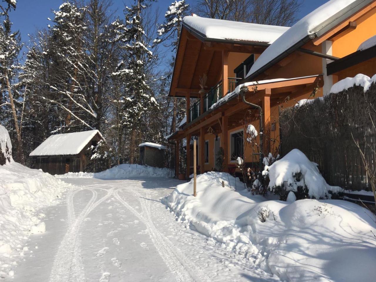 Gaestehaus Schmid Sankt Johann im Saggautal Eksteriør billede
